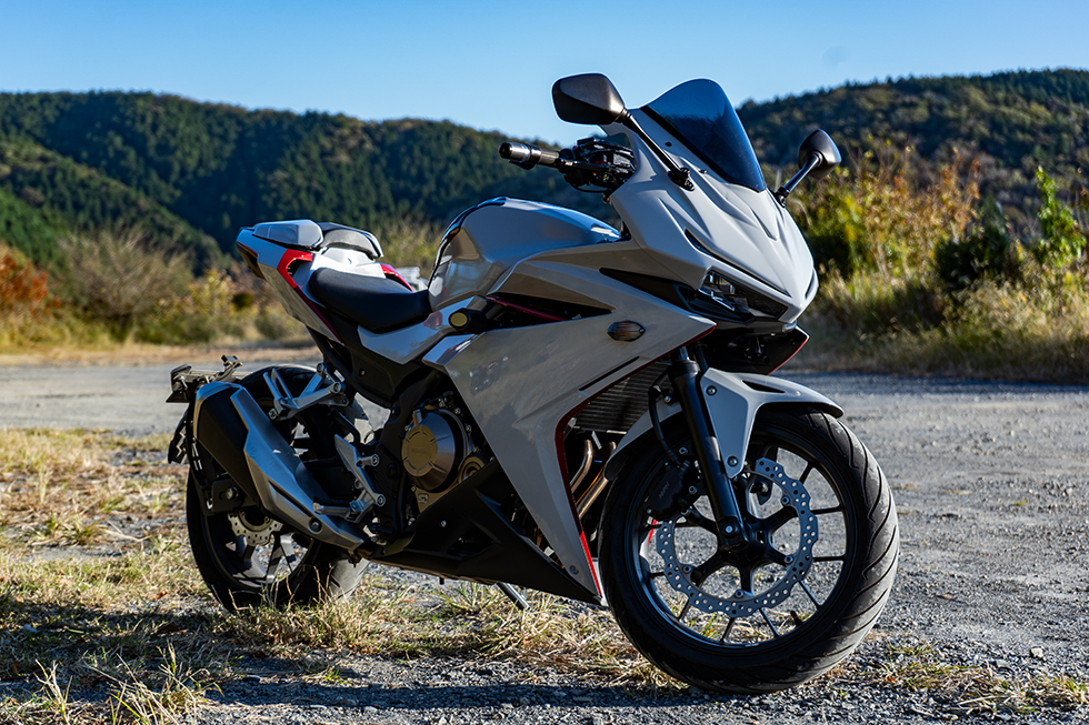 Cbr400rを再び自家全塗装 5m離れて見れば 最高にかっこいい出来栄え Haq Portal