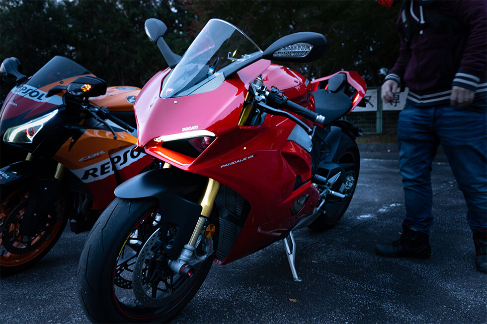 My Ride Story】 Vol.16 Ducati Panigale(パニガーレ) V4S / RIDER:makutu│HAQ portal