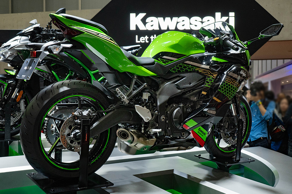 ショウ（25日 カワサキ #kawasaki ZX-25R SE 2021年式 インドネシア仕様 50ps
